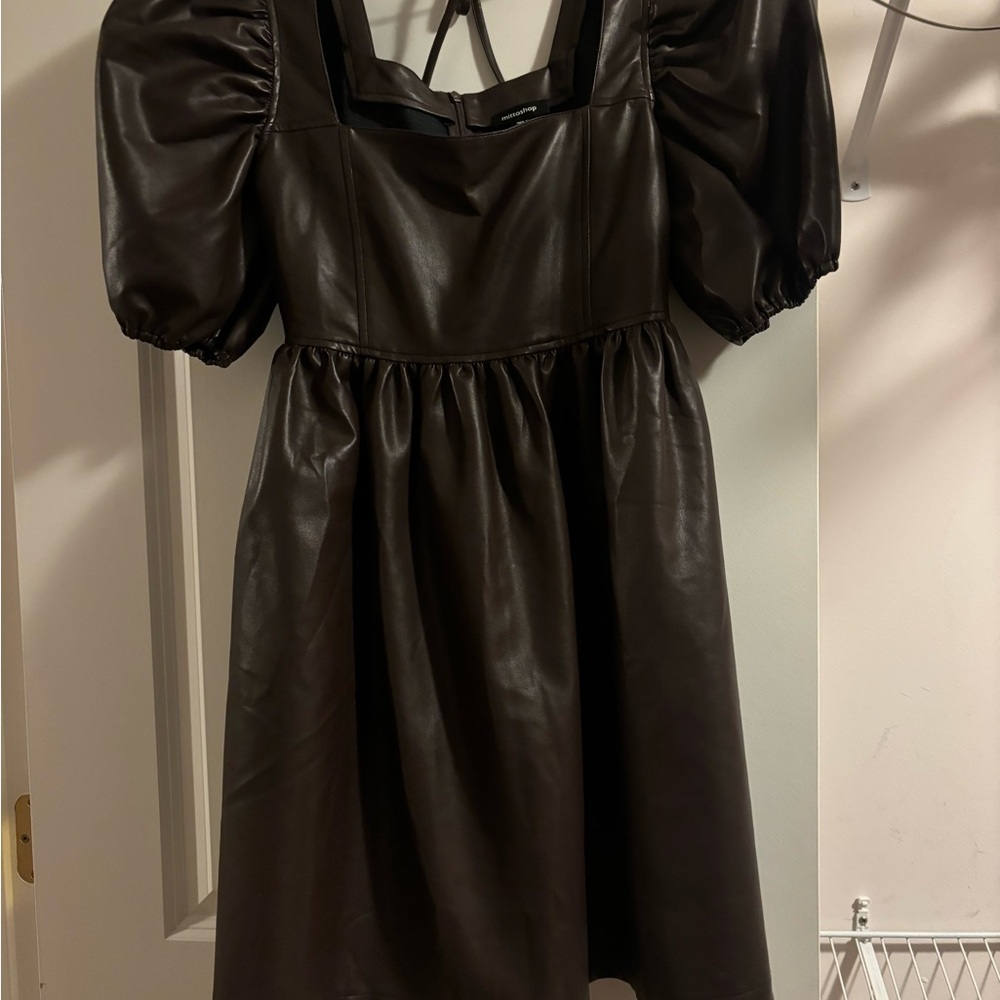 Elegant Brown leather Puff Sleeve Dress